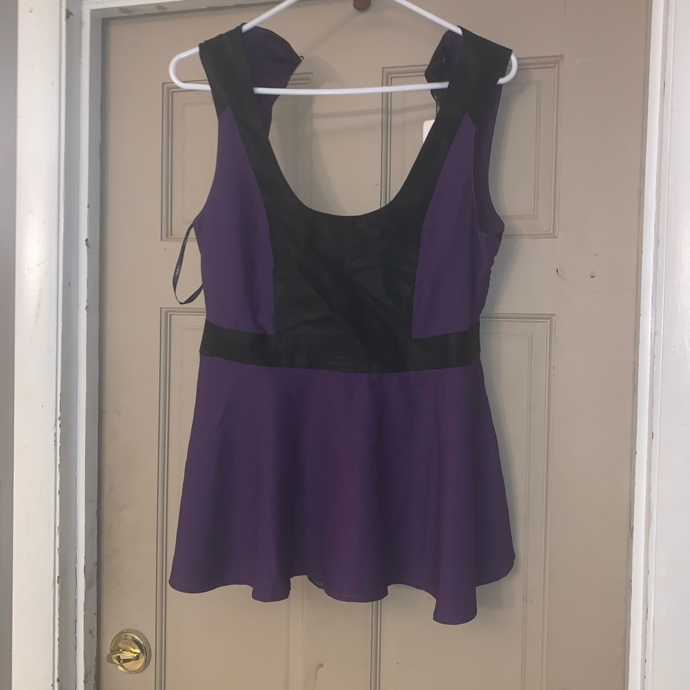 Nwt black and purple Top